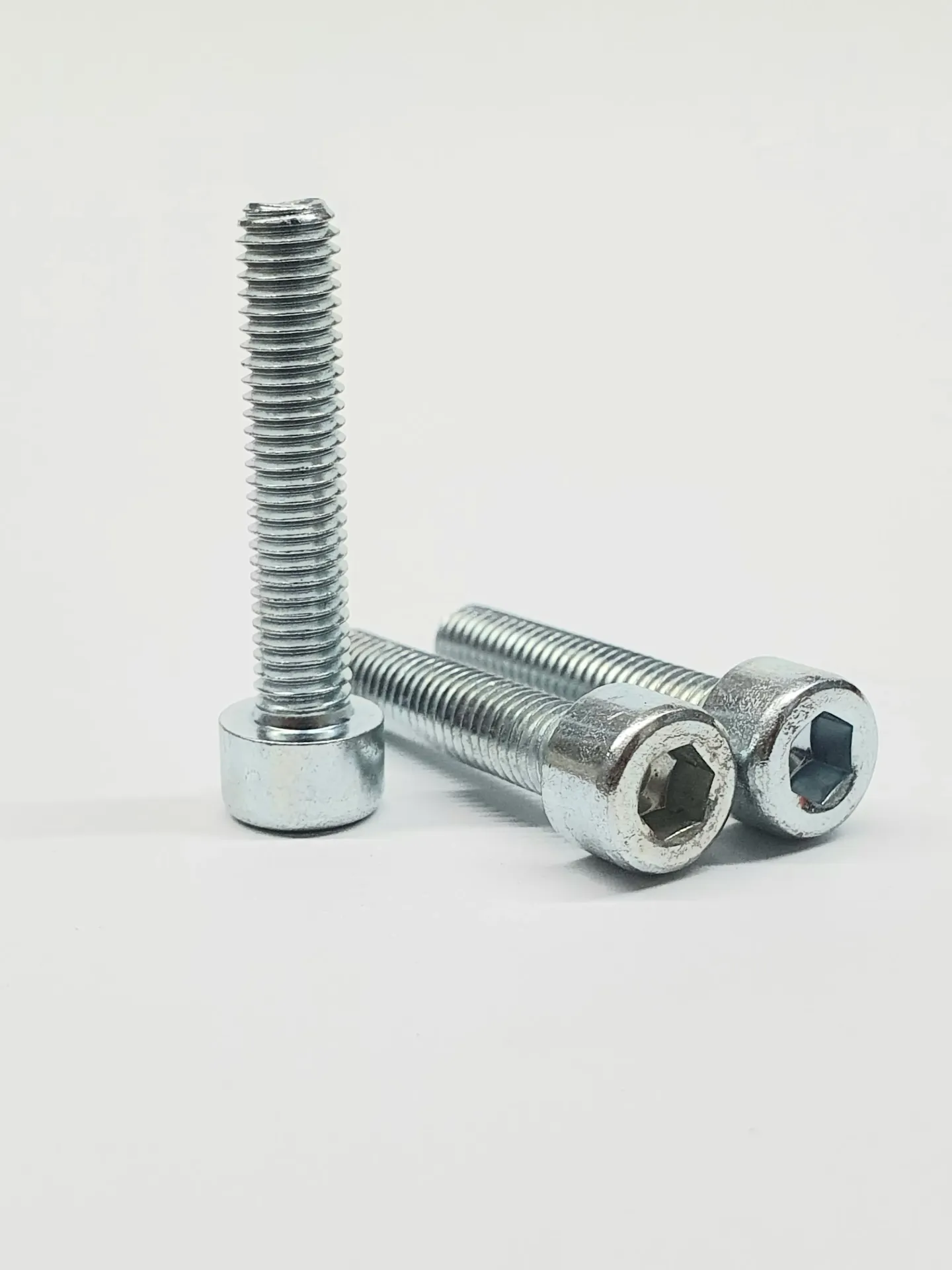 Hex Sockethead Screw Galvanized (M2, 4mm)